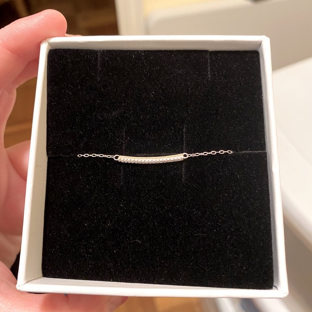 Cubic Zirconia Bar Bracelet in Silver